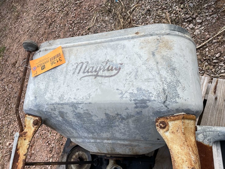 #3136-•-vintage-maytag-washing-machine-image-7
