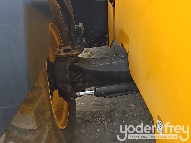 2017-jcb-506-36-image-38