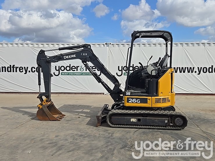 2019-deere-26g-image-2