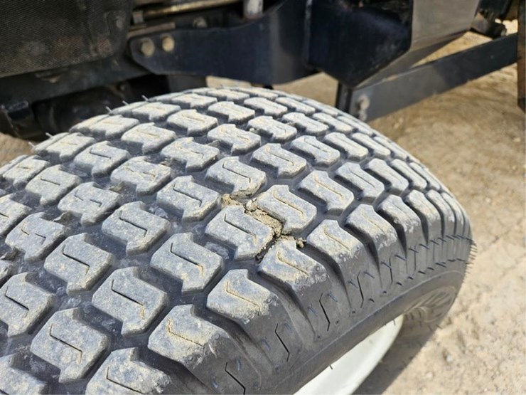 new-holland-tc45da-image-21