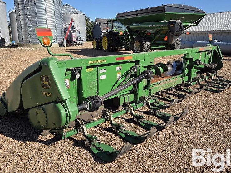 2013-john-deere-612c-stalkmaster-image-7