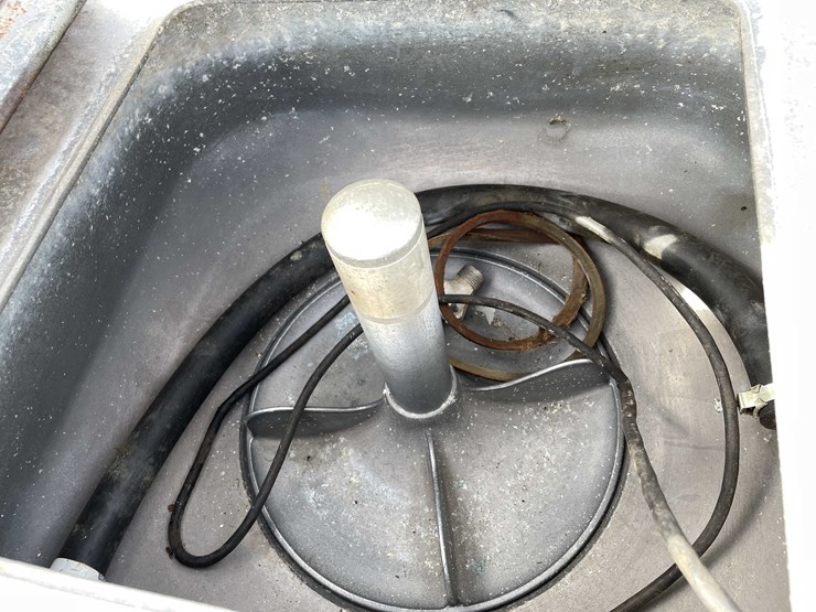 #3138-•-vintage-maytag-washing-machine-image-4