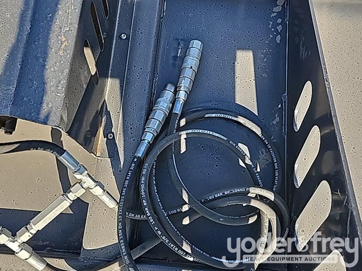 unused-jct-hd-brush-cutter-to-skidsteer-c/w-stump-jumper,-extra-blade-image-11