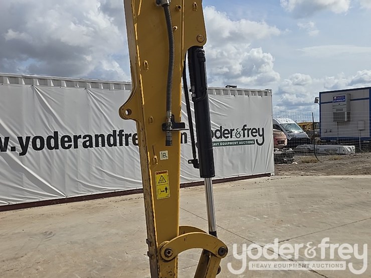 2021-caterpillar-306-cr-image-38