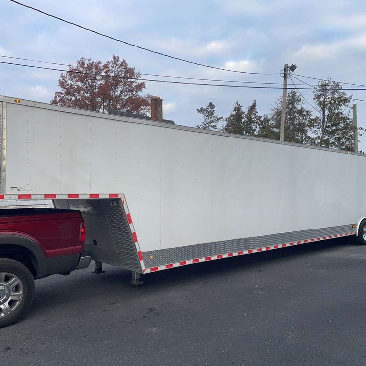 2022 Freedom Enclosed 52-ft Trailer