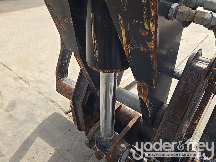 unused-jct-tree-puller-to-suit-skidsteer-image-39