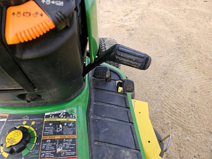 john-deere-x534-image-14