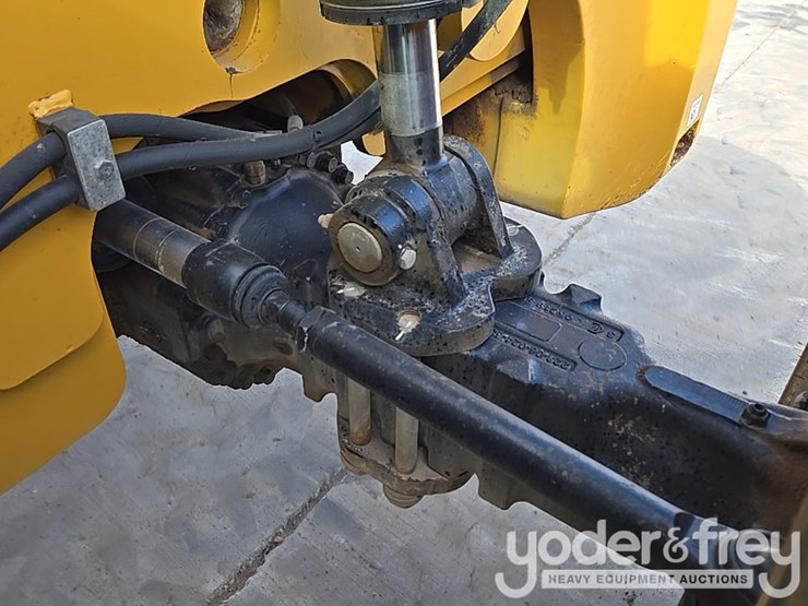 2019-caterpillar-tl1255d-image-52