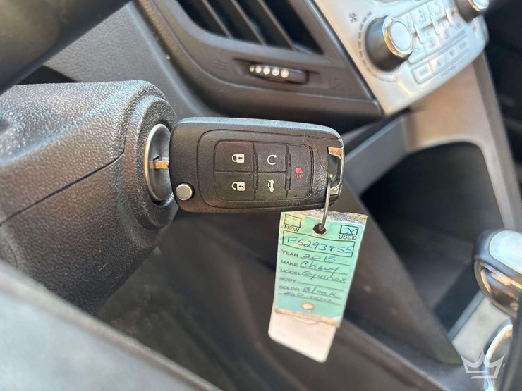 2015-chevrolet-equinox-image-22