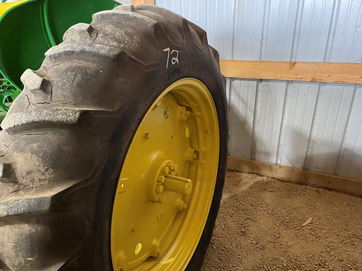 john-deere-530-image-17