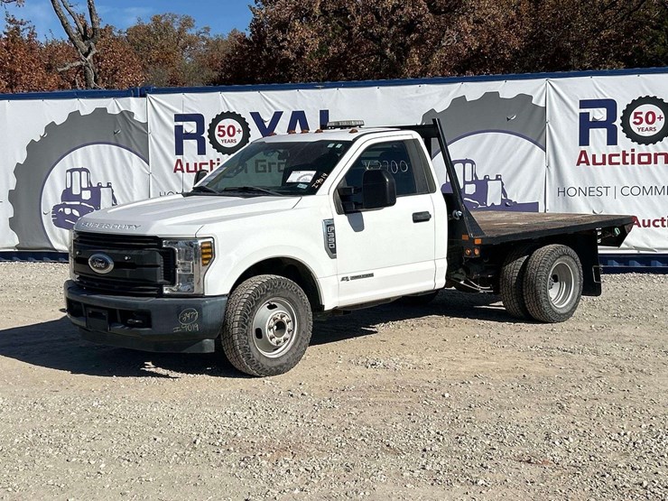 2018-ford-f350-image-1