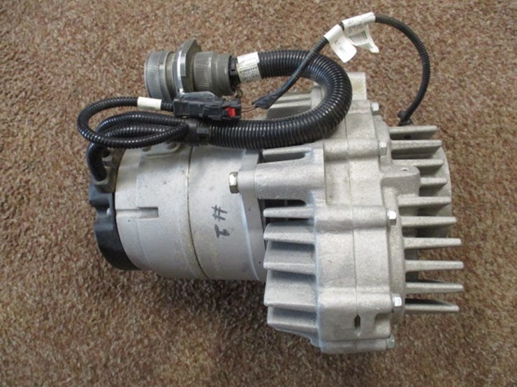 2016-john-deere-db60-image-121