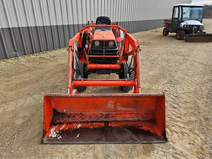 kubota-b7800-image-8
