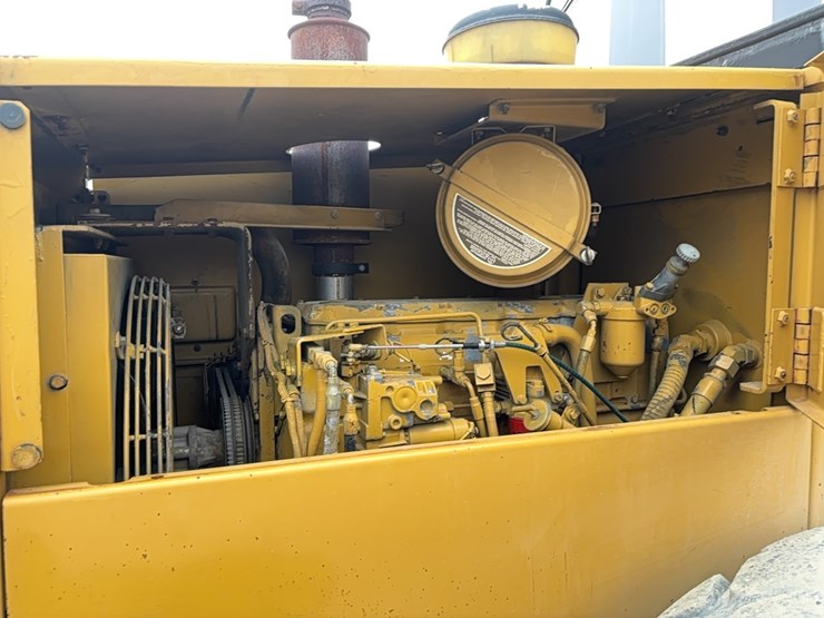 caterpillar-cs-583c-image-16