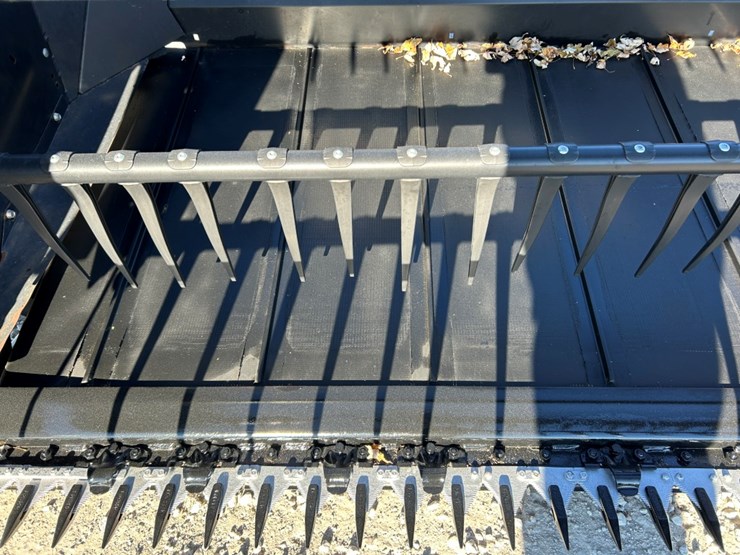 2019-mac-don-fd140-image-29