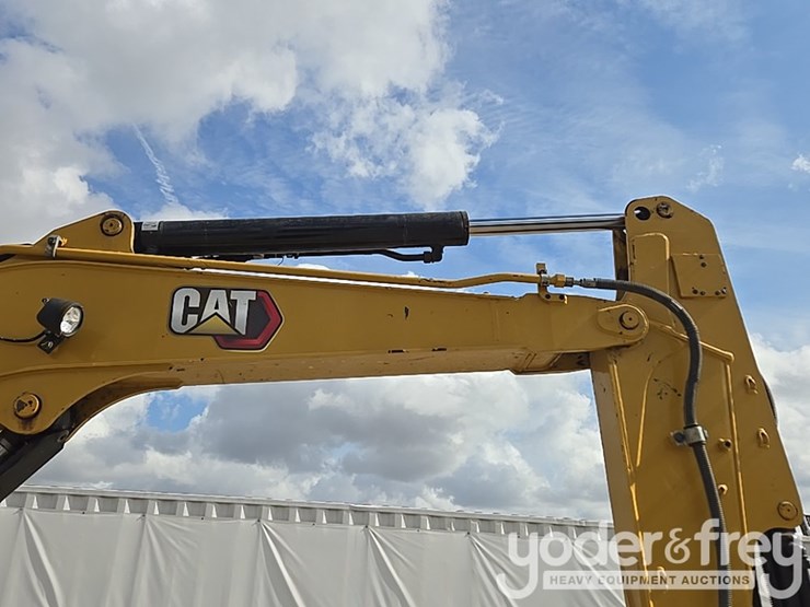 2021-caterpillar-306-cr-image-39