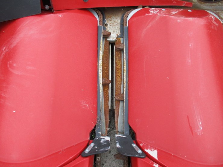 2019-mac-don-c3008-image-21