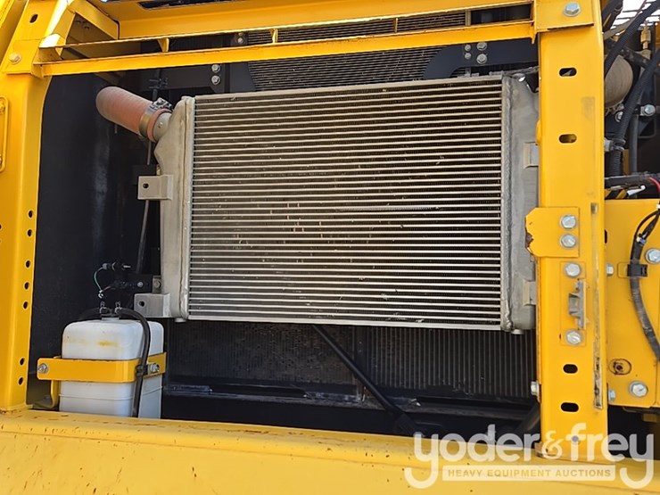 2018-komatsu-pc360-lc-11-image-52