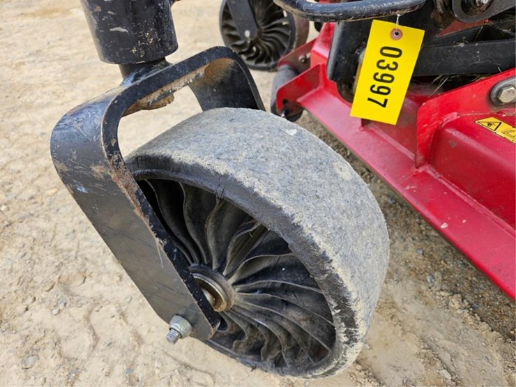 toro-groundsmaster-7200-image-13