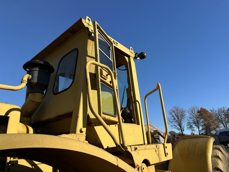 caterpillar-824b-image-21