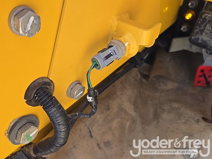 2023-komatsu-d61pxi-24-image-37