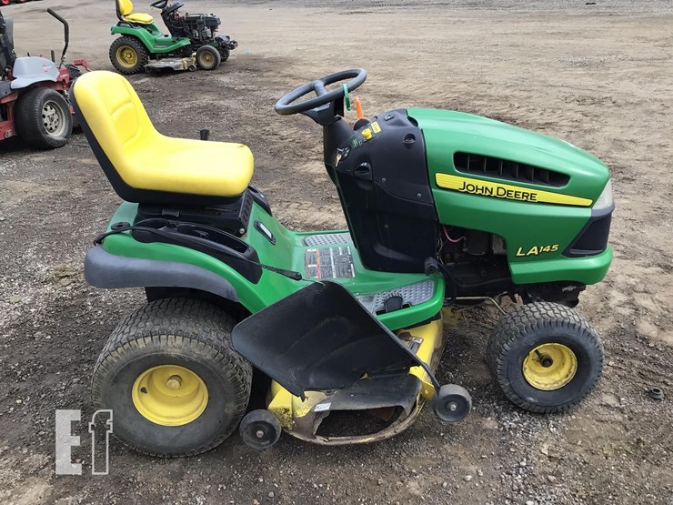 john-deere-la145-image-3