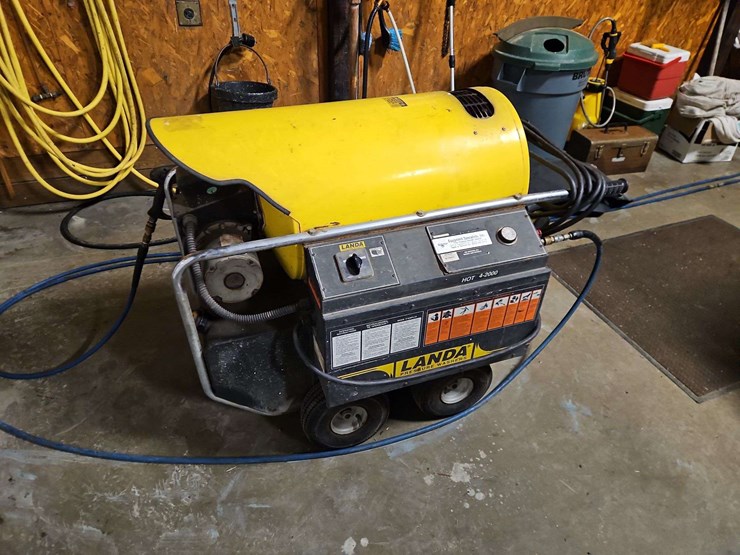 land-pressure-washer-image-1