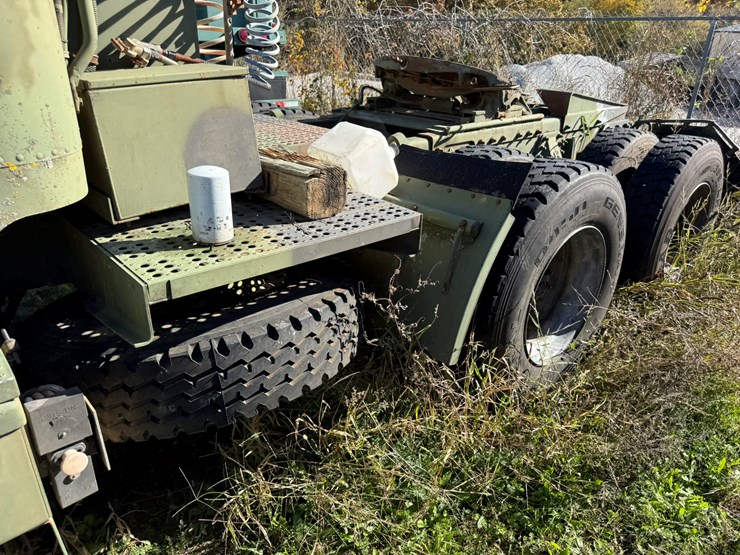 #22592-•-inop-1992-freightliner-t/a-daycab-truck-tractor-vin:-1fuymzyb1np520782-image-34