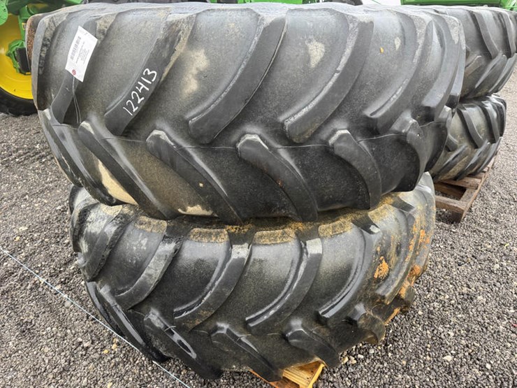 john-deere-4830-image-4