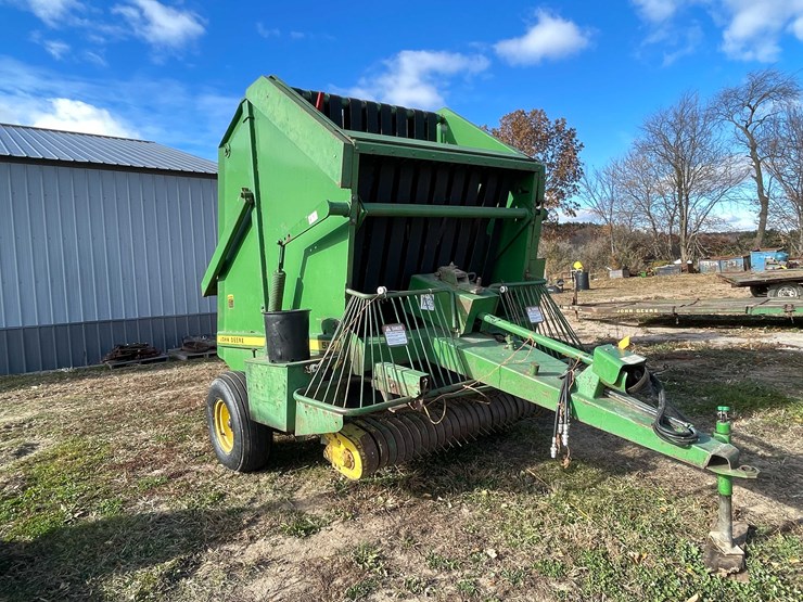 #3024-•-john-deere-5n-bailer-image-3