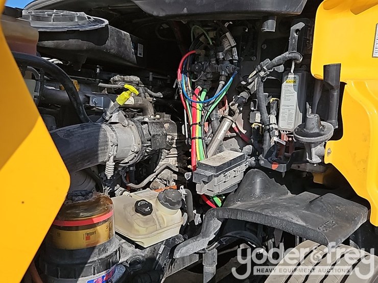 2019-freightliner-cascadia-image-27