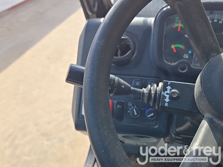 2019-caterpillar-tl1255d-image-114