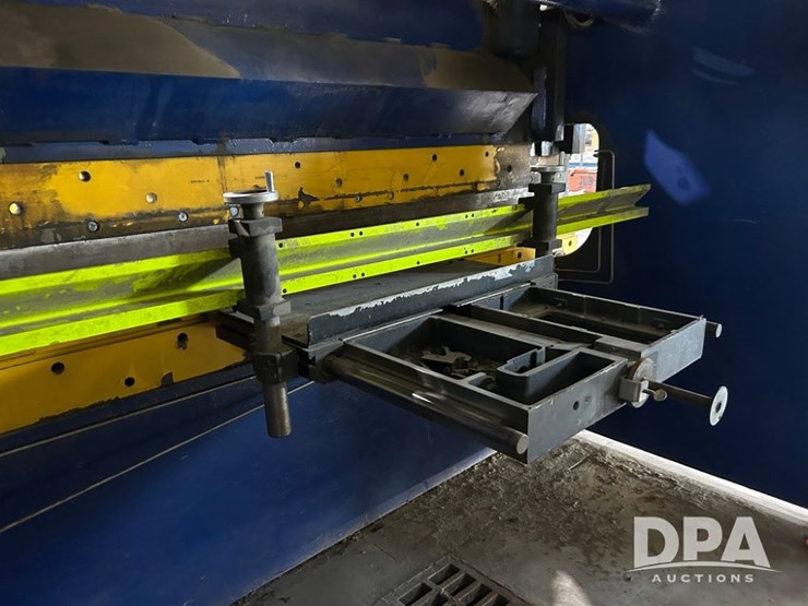 verson-200-ton-press-brake-(cp1288,-unit-p1001)-image-10