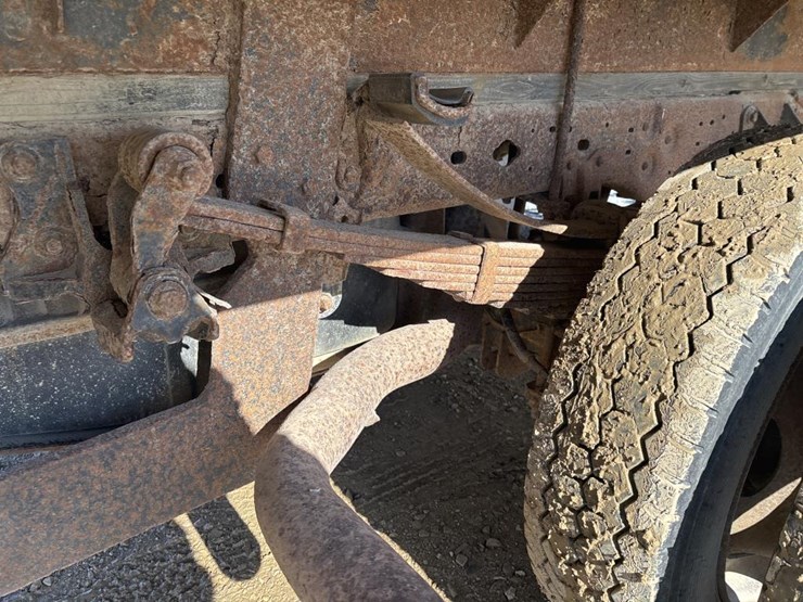 2000-ford-f550-image-52