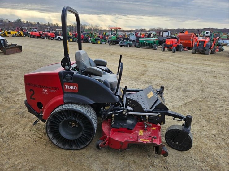 toro-groundsmaster-7200-image-7