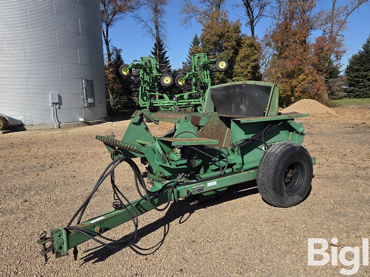 summers-pull-type-rock-picker-image-1