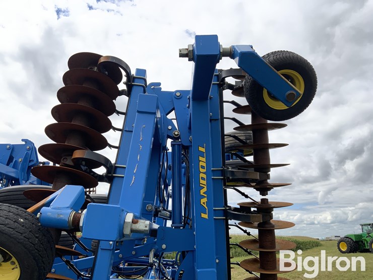 2012-landoll-7458-44-vt-plus-vertical-tillage-image-16