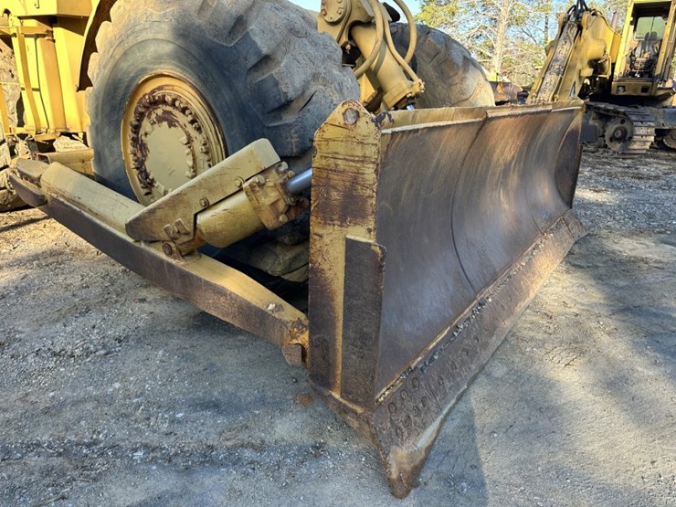 caterpillar-824b-image-14