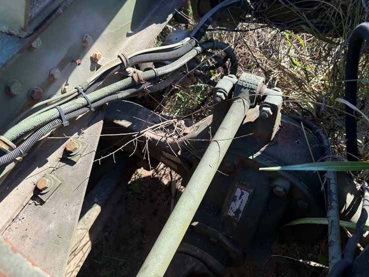 #22592-•-inop-1992-freightliner-t/a-daycab-truck-tractor-vin:-1fuymzyb1np520782-image-43