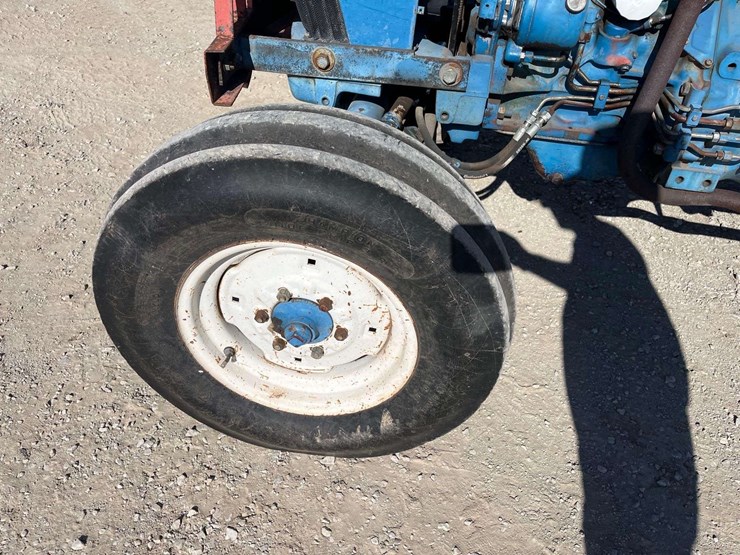 ford-tractor-image-17