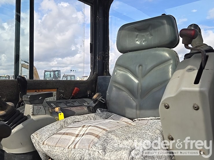 bobcat-331g-image-49