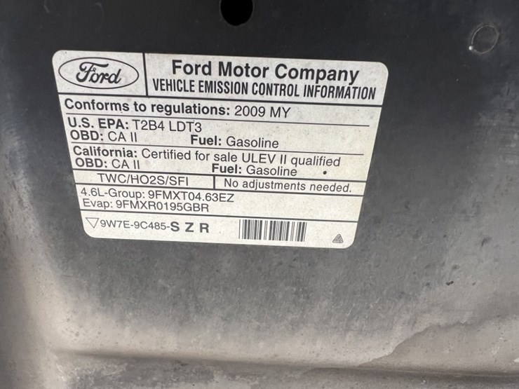 2009-ford-explorer-xlt-image-15