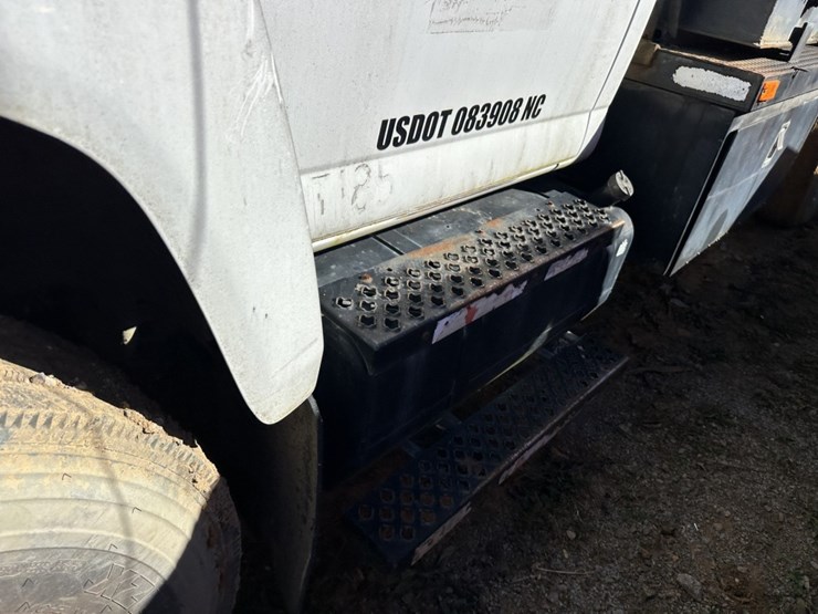 2006-caterpillar-c7-image-9