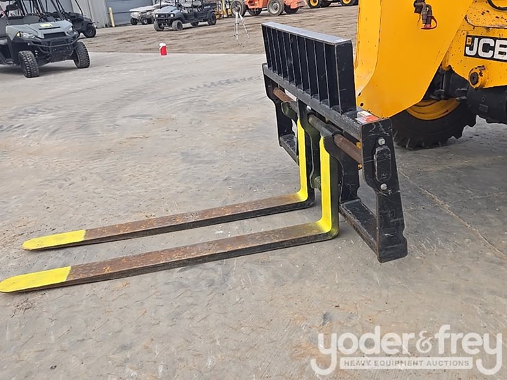 2017-jcb-506-36-image-23