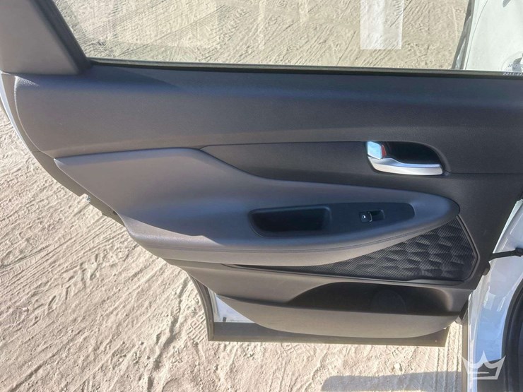 2020-hyundai-santa-fe-image-21