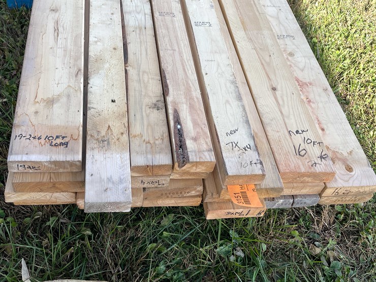 #3151-•-pallet-of-various-lumber-image-5
