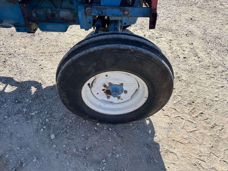 ford-tractor-image-20