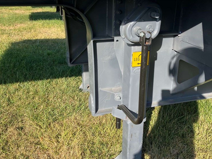 wade-43'-step-deck-trailer---80,000lb-gvw-image-28