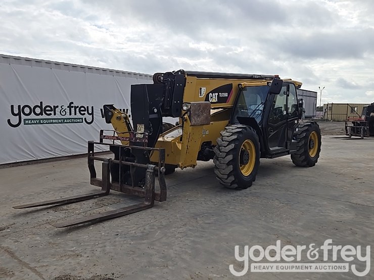 2019-caterpillar-tl1255d-image-1