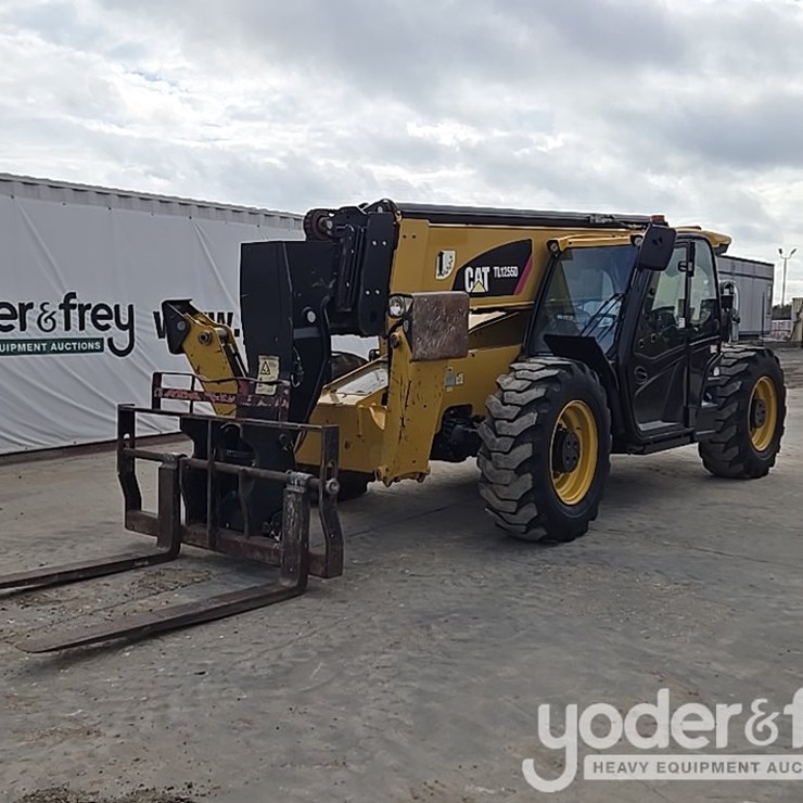 2019 CATERPILLAR TL1255D